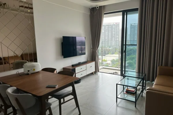 Bán hoặc cho thuê Cardinal Court