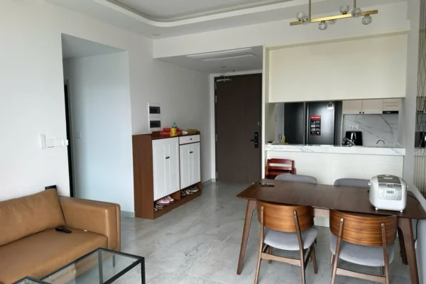 Bán hoặc cho thuê Cardinal Court